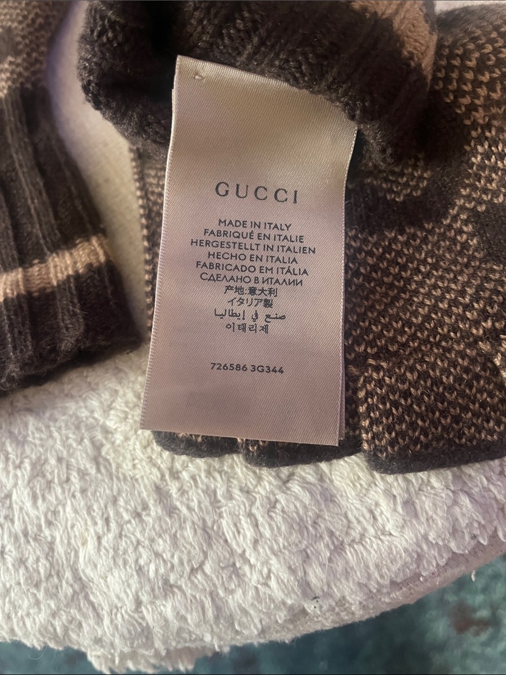 Gucci Brown and Black GG Fingerless Knit Gloves - Picture 2 of 3